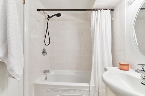Photo 32 at 95 Wolseley Street, Chinatown, Toronto