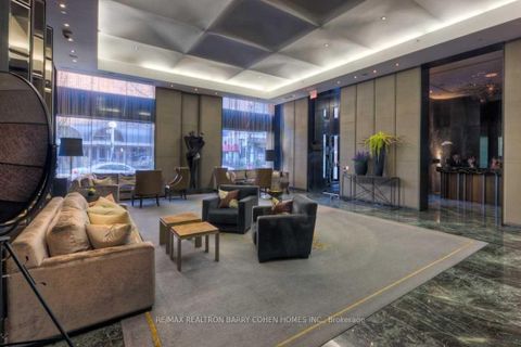 Photo 1 at 703 - 118 Yorkville Avenue, Annex, Toronto