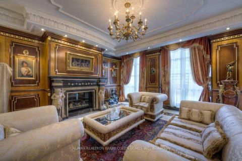 Photo 8 at 703 - 118 Yorkville Avenue, Annex, Toronto