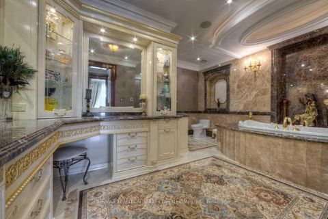Photo 14 at 703 - 118 Yorkville Avenue, Annex, Toronto
