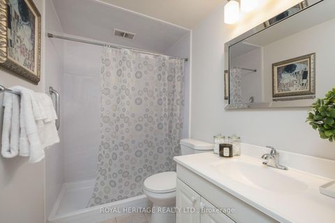 Photo 12 at 104 - 260 Scarlett Road, Smythe, Toronto