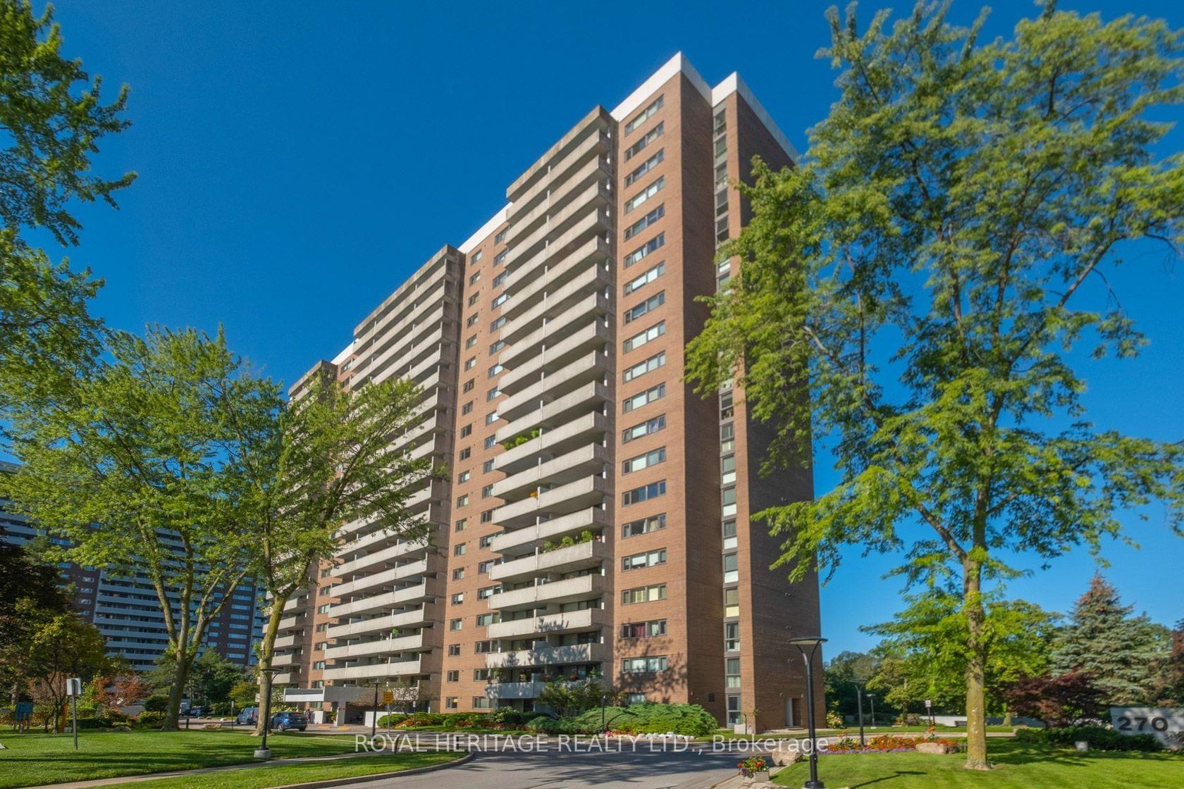 104 - 260 Scarlett Road, Smythe, Toronto photo number 2