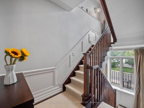 Photo 8 at 4 - 276 Spadina Road, Casa Loma, Toronto