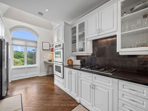 Photo 22 at 4 - 276 Spadina Road, Casa Loma, Toronto