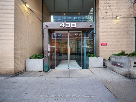 Photo 2 at 438 King Street, Waterfront Communities C1, Toronto