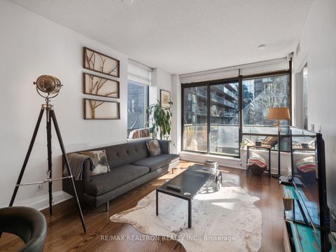 Photo 9 at 438 King Street, Waterfront Communities C1, Toronto