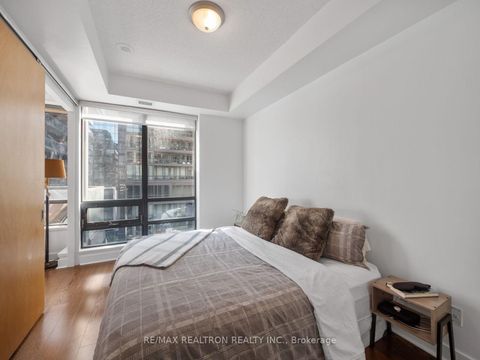 Photo 18 at 438 King Street, Waterfront Communities C1, Toronto