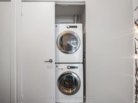 Photo 23 at 438 King Street, Waterfront Communities C1, Toronto