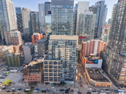 Photo 31 at 438 King Street, Waterfront Communities C1, Toronto