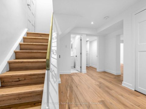Photo 26 at 25 Treeview Drive, Alderwood, Toronto