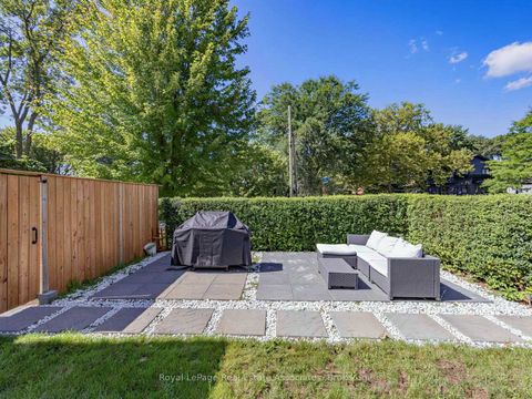 Photo 28 at 25 Treeview Drive, Alderwood, Toronto