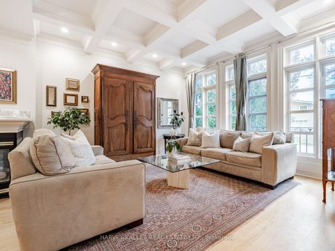 Photo 6 at 55 Viewmount Avenue, Lawrence, Toronto