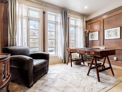 Photo 11 at 55 Viewmount Avenue, Lawrence, Toronto