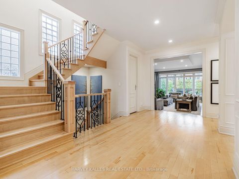 Photo 12 at 55 Viewmount Avenue, Lawrence, Toronto