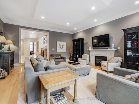 Photo 13 at 55 Viewmount Avenue, Lawrence, Toronto