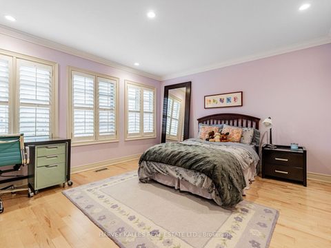 Photo 33 at 55 Viewmount Avenue, Lawrence, Toronto