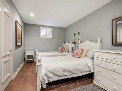 Photo 36 at 55 Viewmount Avenue, Lawrence, Toronto
