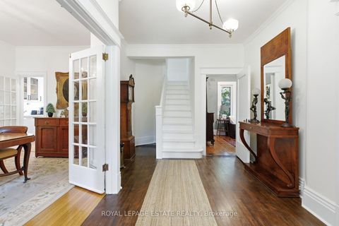 Photo 2 at 14 Lyall Avenue, Danforth, Toronto