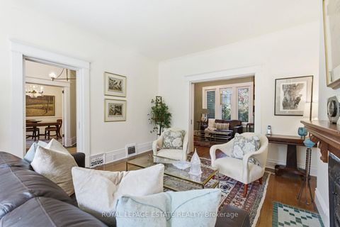 Photo 4 at 14 Lyall Avenue, Danforth, Toronto