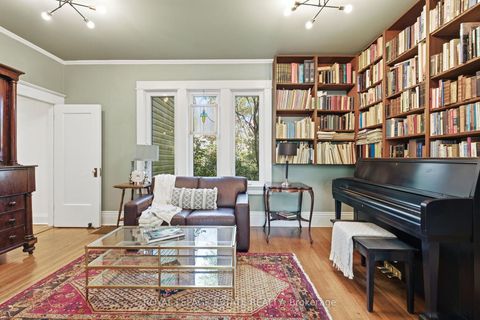 Photo 7 at 14 Lyall Avenue, Danforth, Toronto