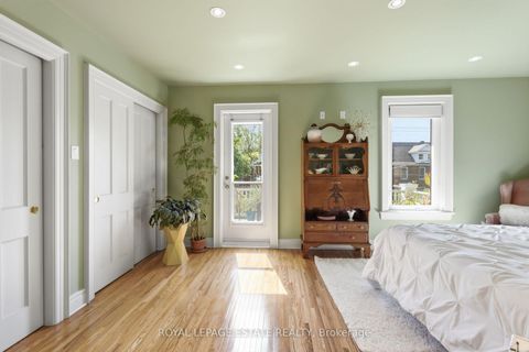 Photo 21 at 14 Lyall Avenue, Danforth, Toronto