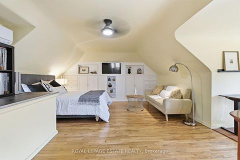 Photo 33 at 14 Lyall Avenue, Danforth, Toronto