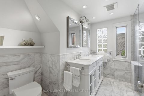Photo 35 at 14 Lyall Avenue, Danforth, Toronto