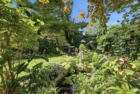 Photo 37 at 14 Lyall Avenue, Danforth, Toronto