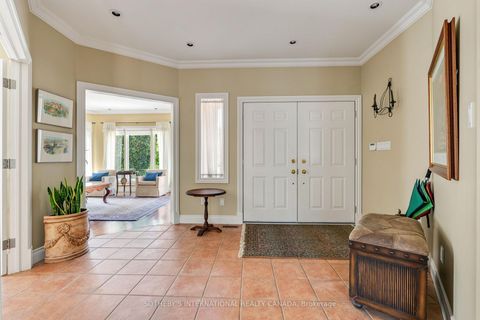 Photo 7 at 83 Burndean Court, Westbrook, Richmond Hill