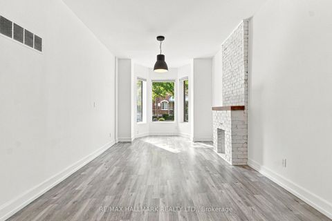 Photo 4 at 10 Earl Street, North St. James Town, Toronto