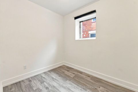 Photo 14 at 10 Earl Street, North St. James Town, Toronto