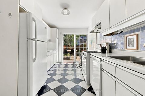 Photo 11 at 231 Boulton Avenue, South Riverdale, Toronto