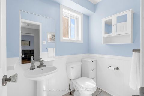 Photo 7 at 14 Copeman Crescent, Painswick North, Barrie