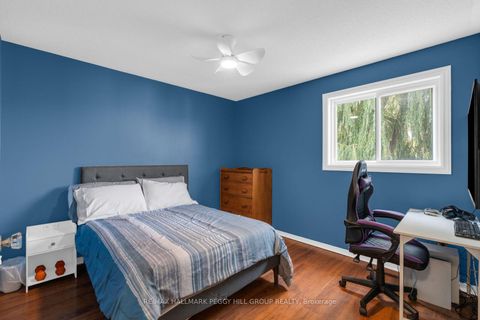 Photo 9 at 14 Copeman Crescent, Painswick North, Barrie