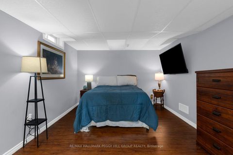 Photo 12 at 14 Copeman Crescent, Painswick North, Barrie