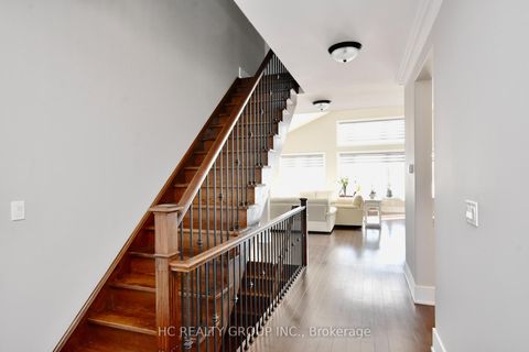 Photo 3 at 295 Sunnybrae Avenue, Stroud, Innisfil