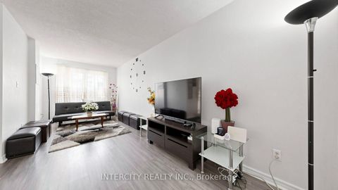 Photo 4 at 142 - 21 Livonia Place, Morningside, Toronto