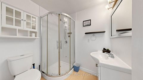 Photo 24 at 142 - 21 Livonia Place, Morningside, Toronto