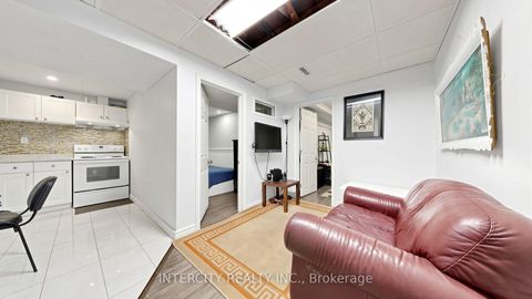 Photo 35 at 142 - 21 Livonia Place, Morningside, Toronto