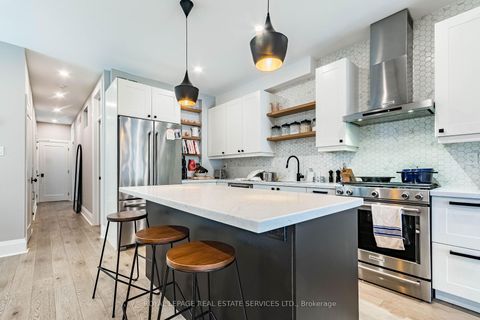 Photo 22 at 238 Garden Avenue, Swansea, Toronto
