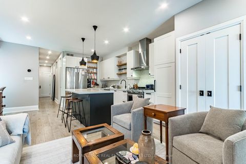 Photo 25 at 238 Garden Avenue, Swansea, Toronto
