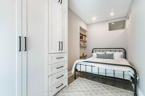Photo 28 at 238 Garden Avenue, Swansea, Toronto