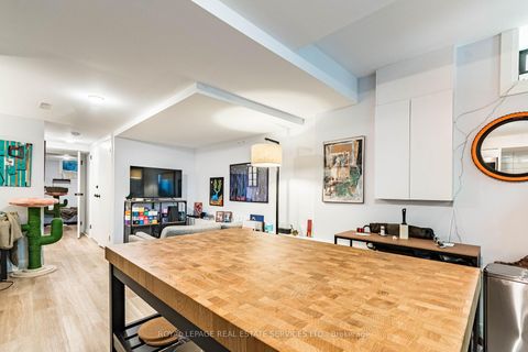 Photo 34 at 238 Garden Avenue, Swansea, Toronto