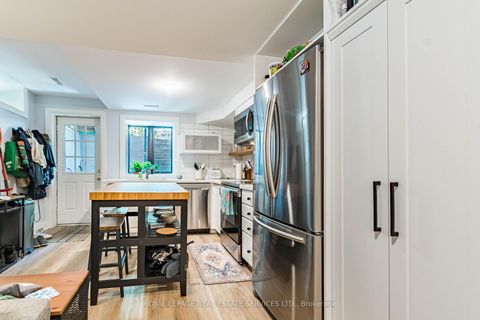 Photo 37 at 238 Garden Avenue, Swansea, Toronto