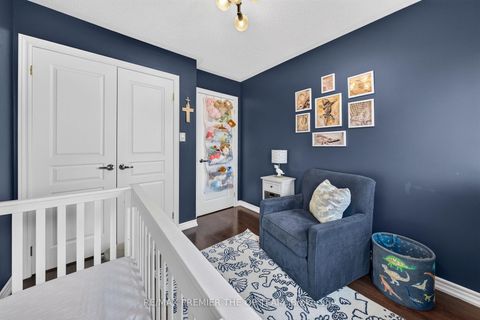 Photo 24 at 3 Sedgewick Place, Vellore Village, Vaughan
