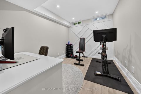 Photo 34 at 3 Sedgewick Place, Vellore Village, Vaughan