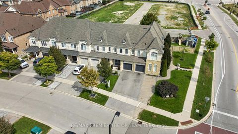 Photo 42 at 3 Sedgewick Place, Vellore Village, Vaughan