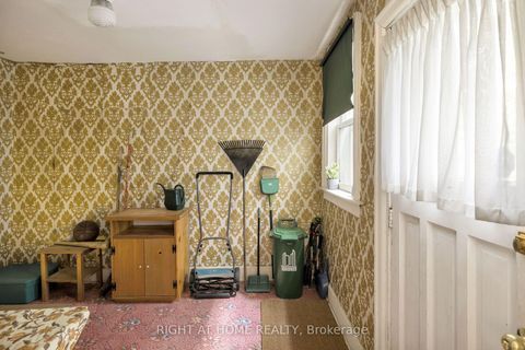 Photo 24 at 239 Seaton Street, Moss Park, Toronto