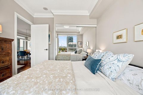 Photo 17 at 802 - 25 Broadway Avenue, Mount Pleasant West, Toronto