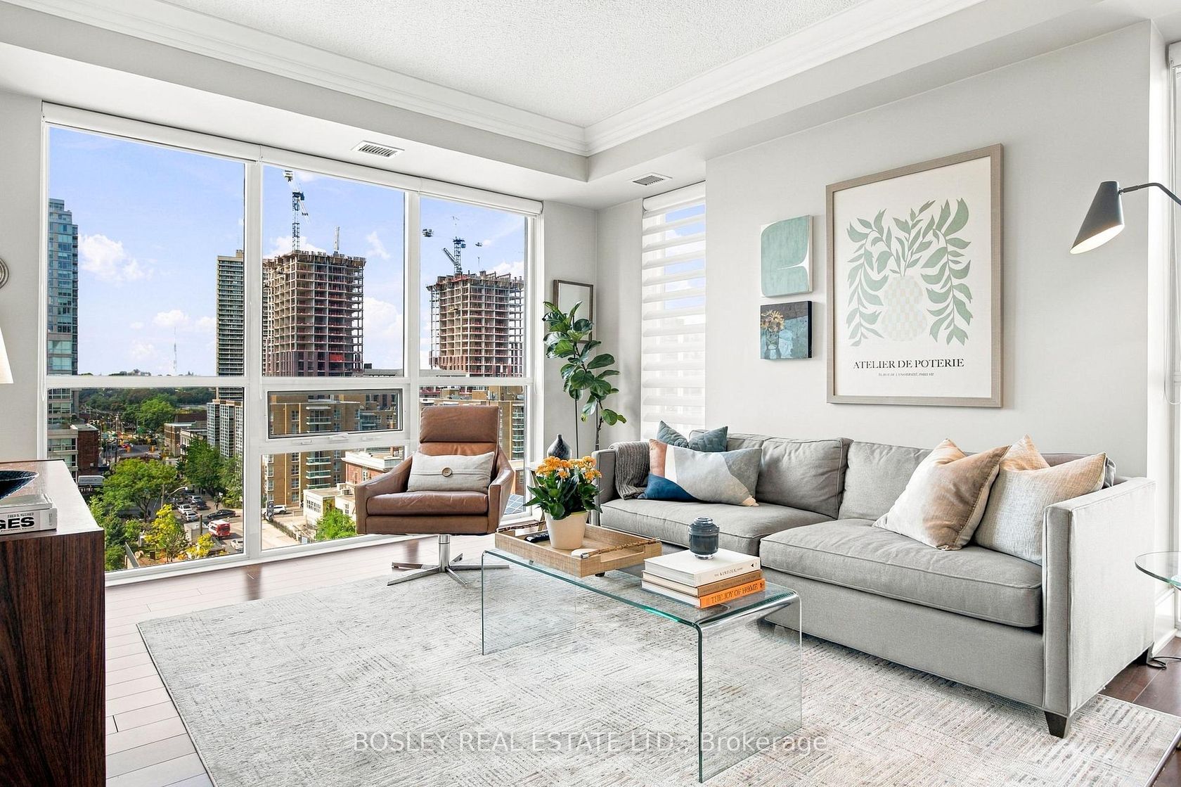 802 - 25 Broadway Avenue, Mount Pleasant West, Toronto 